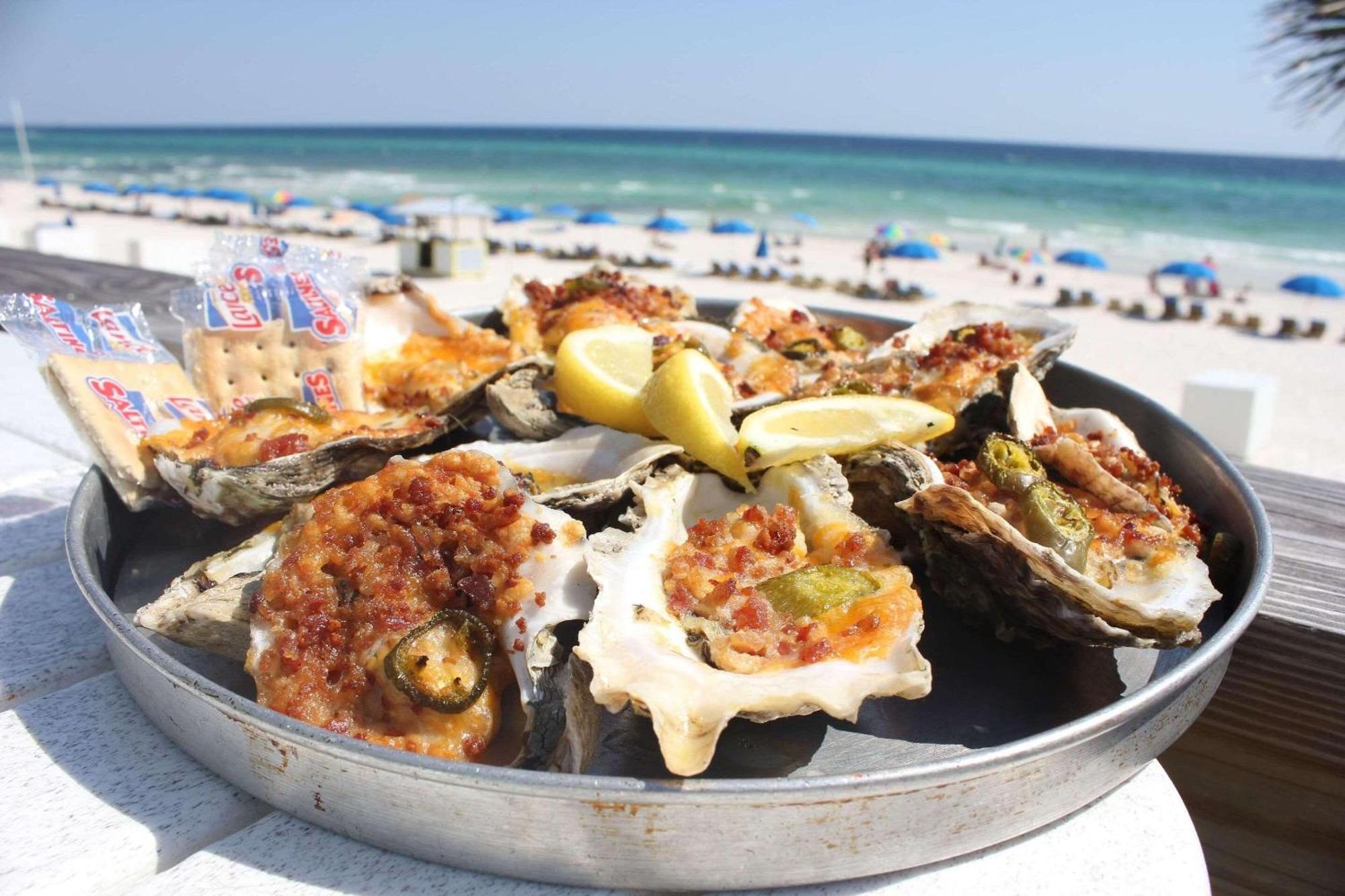 Radisson Beachfront Hotel - Panama City Beach Bagian luar foto